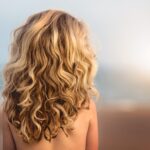Jak zachować piękne i lśniące blond włosy